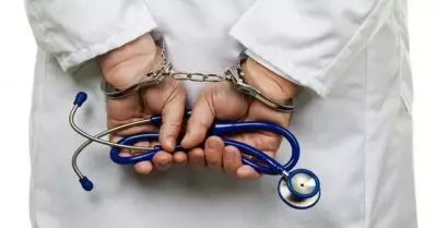 കോഴിക്കോട് വ്യാജ ഡോക്ടറുടെ ചികിത്സയില്‍ രോഗി മരിച്ചു