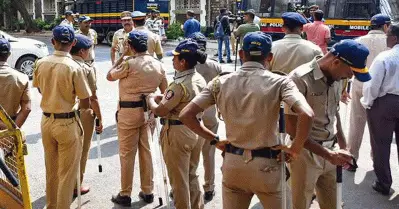 റെയ്ഡില്‍ കൃത്രിമം; നിരപരാധിയെ കുറ്റവാളിയാക്കിയ പൊലീസുകാര്‍ക്ക് സസ്‌പെന്‍ഷന്‍