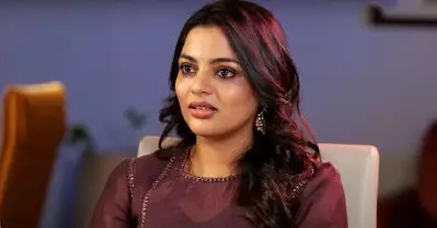 ഒരു റിയാക്ഷനും പാടില്ലെന്ന് സംവിധായകന്‍ നിര്‍ബന്ധം പിടിച്ച ചിത്രമാണ് അത്: നിഖില വിമല്‍