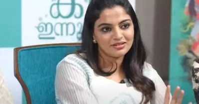 തമിഴിൽ അഭിനയിക്കാനിഷ്ടം ആ സംവിധായകരുടെ സിനിമയിൽ: നിഖില വിമൽ