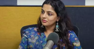 റൊമാന്റിക് എത്ര ശ്രമിച്ചാലും എന്റെ മുഖത്ത് വരില്ല: നിഖില വിമല്‍