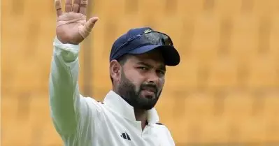 രണ്ടെടുത്ത് രണ്ടാമത്; ധോണി വാഴുന്ന ലിസ്റ്റില്‍ പന്ത് മുന്‍ താരത്തിനൊപ്പം