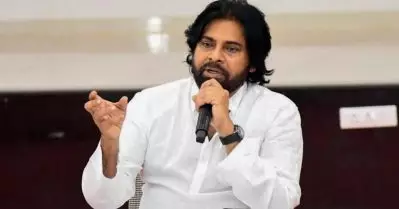 ആന്ധ്രാപ്രദേശിലെ പ്രളയം; മുന്‍ വൈ.എസ്.ആര്‍.സി.പി സര്‍ക്കാരിനെതിരെ വിമര്‍ശനവുമായി പവന്‍ കല്ല്യാണ്‍