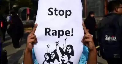റായ്പൂരില്‍ വിദ്യാര്‍ത്ഥിനിയെ പീഡിപ്പിച്ച മെഡിക്കല്‍ കോളേജ് ഡോക്ടര്‍ക്കെതിരെ കേസ്