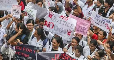 ആര്‍.ജി. കാര്‍ മെഡിക്കല്‍ കോളേജ്; ഭാഗികമായി സമരം പിന്‍വലിച്ച് ജൂനിയര്‍ ഡോക്ടര്‍മാര്‍