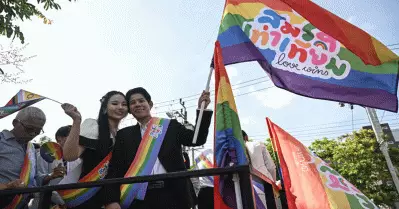 തായ്‌ലന്റില്‍ സ്വവര്‍ഗ വിവാഹത്തിന് രാജാവിന്റെ അംഗീകാരം; അടുത്ത വര്‍ഷം മുതല്‍ പ്രാബല്യത്തില്‍
