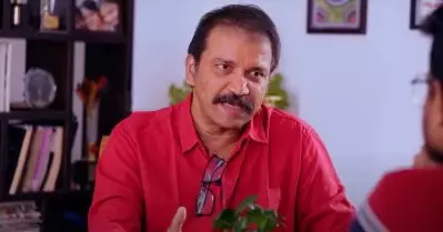ആ നടന്‍ ഇന്നും ചെറുപ്പമാണ്, മറ്റുള്ളവരെക്കാള്‍ ഡെഡിക്കേറ്റഡാണ് അദ്ദേഹം: ശ്രീകാന്ത് മുരളി
