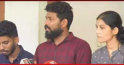 മനാഫിനെതിരെ അര്‍ജുന്റെ കുടുംബം; വൈകാരികമായി ചൂഷണം ചെയ്യുന്നു