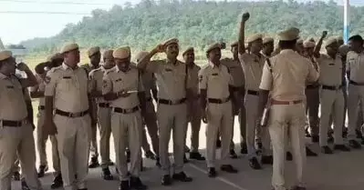 മെച്ചപ്പെട്ട തൊഴിൽ സാഹചര്യം വേണം; തെലങ്കാന പൊലീസ് കോൺസ്റ്റബിൾമാർ യൂണിഫോമിൽ പ്രതിഷേധിച്ചു