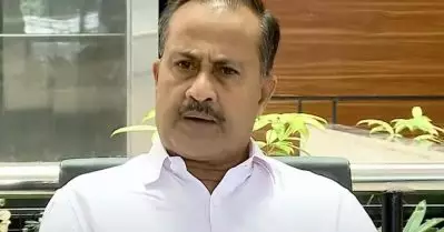 ഉമർ ഫൈസിയുടെ നീക്കം രാഷ്ട്രീയ പ്രേരിതം, ലീഗ് പ്രവർത്തകർ ഇനിയും നോക്കിനിൽക്കില്ല: പി.എം.എ സലാം