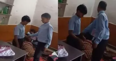 വിദ്യാര്‍ത്ഥികളെകൊണ്ട് കാല് മസാജ് ചെയ്യിപ്പിച്ചു; രാജസ്ഥാനില്‍ അധ്യാപികയ്ക്ക് സസ്പെന്‍ഷന്‍