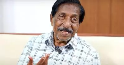 അന്ന് അമേരിക്കയില്‍ വെച്ച് ആ മമ്മൂട്ടി ചിത്രത്തിന്റെ കഥ ലഭിച്ചു; ബാക്കിയൊക്കെ എന്റെ സങ്കല്‍പ്പം: ശ്രീനിവാസന്‍