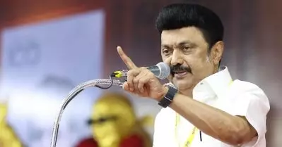ഹിന്ദി ഒഴിവാക്കി ബംഗാളിയടക്കം ഏഴ് ഭാഷകള്‍ക്ക് തമിഴ്‌നാട് സര്‍ക്കാരിന്റെ സാഹിത്യ അവാര്‍ഡ്; കേന്ദ്രത്തിനെതിരെ വീണ്ടും സ്റ്റാലിന്‍