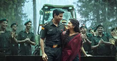 ‘സായ് പല്ലവിയല്ലേ?..’ നിര്‍ത്താതെ കോളുകള്‍ വരുന്നു; തന്റെ ഫോണ്‍ നമ്പര്‍ ഉപയോഗിച്ചതിന് അമരന്റെ നിര്‍മാതാക്കള്‍ക്ക് വക്കീല്‍ നോട്ടീസ് അയച്ച് യുവാവ്