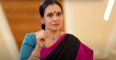 സംഘടനയെ രക്ഷിച്ച് കൊണ്ടിരിക്കുന്ന ശ്വേത മേനോന്‍ കുറ്റാരോപിതര്‍ ആരൊക്കെയാണെന്ന് വെളിപ്പെടുത്തണം; അതിനുള്ള ഉത്തരവാദിത്തം അവര്‍ക്കുണ്ട്: മാല പാര്‍വതി