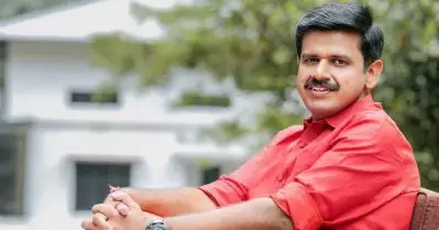 അസംതൃപ്തരായ ബി.ജെ.പി കൗൺസിലർമാരെ കോൺഗ്രസിലെത്തിക്കാൻ സന്ദീപ് വാര്യർ വഴി നീക്കം