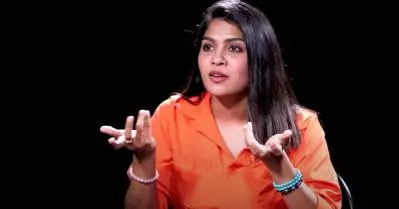 പൃഥ്വിരാജിന്റെയോ ദുല്‍ഖറിന്റെയോ നായികയാക്കി എന്നെപ്പോലുള്ളവരെ സങ്കല്പിക്കാന്‍ കഴിയാത്തവരുണ്ട്: സ്വാസിക