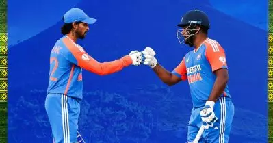കൊടുങ്കാറ്റായി വര്‍മ, ഇടിമിന്നല്ലായി സഞ്ജു; ടി-20യിലെ ഇരട്ട റെക്കോഡ് തൂക്കി ഇന്ത്യന്‍ വെടിക്കെട്ട് വീരന്മാര്‍