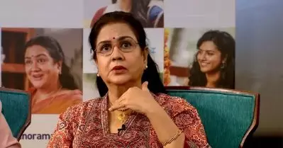 ആ നടി ആക്ഷന്‍ സിനിമകള്‍ ചെയ്തപ്പോള്‍ അഹങ്കാരി എന്ന നെഗറ്റീവ് ഇമേജാണ് ലഭിച്ചത്: ഉര്‍വശി