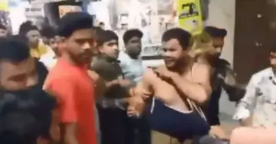 ഹിന്ദു പെണ്‍കുട്ടിയെ പീഡിപ്പിച്ചെന്ന് ആരോപണം; ഉത്തരാഖണ്ഡില്‍ മുസ്‌ലിം യുവാവിനെ തെരുവിലൂടെ വലിച്ചിഴച്ച് അക്രമികള്‍