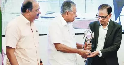 സംസ്ഥാനത്തിന്റെ നേട്ടങ്ങള്‍ അയോഗ്യതയാവരുത്; ധനകമ്മീഷന് മുമ്പില്‍ ഒറ്റക്കെട്ടായി കേരളം