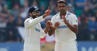 സൂപ്പര്‍ മൈല്‍സ്റ്റോണ്‍ എത്തിച്ചത് അശ്വിന്‍ വാഴുന്ന ലിസ്റ്റില്‍; ഇന്ത്യന്‍ മണ്ണില്‍ തകര്‍പ്പന്‍ നേട്ടവുമായി ജഡ്ഡു