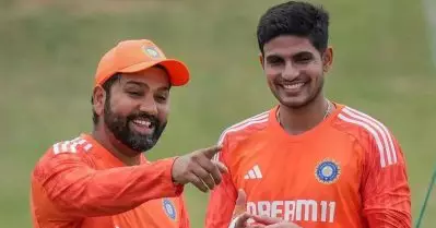രോഹിത്തിനെയും വിരാടിനെയും പോലെ കഴിവുള്ള നായകനാണ് ഗിൽ; പിന്തുണയുമായി ഇന്ത്യൻ സൂപ്പർ താരം
