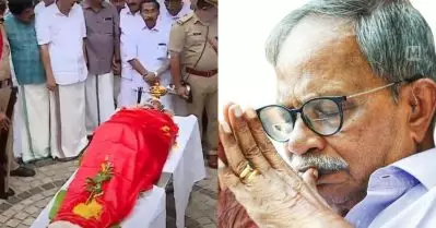 എം.ടിക്ക് വിട നല്‍കി കേരളം; സംസ്‌കാര ചടങ്ങുകള്‍ പൂര്‍ത്തിയായി