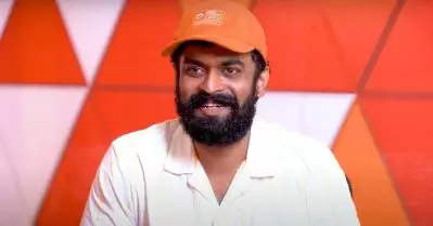 ഓരോ സീനിനെയും ആ നടി സമീപിക്കുന്നത് നോക്കിനിന്നുപോകും, ചെറിയ കാര്യം പോലും അവര്‍ ശ്രദ്ധിക്കുമായിരുന്നു: ശ്യാം മോഹന്‍