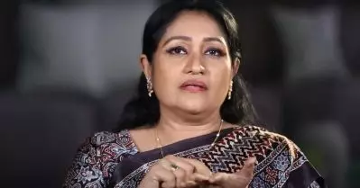 പുതുതലമുറയുടെ കഴിവ് കൊണ്ടാണ് സിനിമ മുന്നോട്ടുപോകുന്നത്: തെസ്നി ഖാൻ