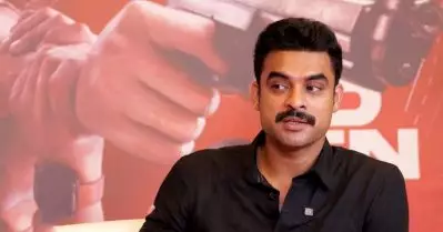 നിത്യയൗവനം എന്നൊക്കെ പറയുന്നതുപോലെയാണ് ആ നടിയെക്കാണുമ്പോള്‍ തോന്നുന്നത്: ടൊവിനോ തോമസ്