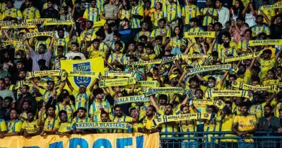 കേരള ബ്ലാസ്റ്റേഴ്‌സ് മാനേജ്‌മെന്റിനെതിരെ പ്രതിഷേധവുമായി മഞ്ഞപ്പട; ടിക്കറ്റ് വില്‍പ്പനയില്‍ നിന്ന് മാറി നില്‍ക്കും