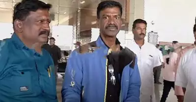 പത്ത് വര്‍ഷത്തിനിപ്പുറം നാടണഞ്ഞ് ദിനേശന്‍; ജോലി തട്ടിപ്പിനിരയായി യെമനിലെ ഹൂത്തി മേഖലയില്‍ കുടുങ്ങിയത് 2014ല്‍