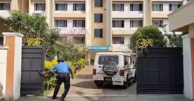 എറണാകുളത്ത് മെഡിക്കല്‍ വിദ്യാര്‍ത്ഥി ഹോസ്റ്റല്‍ കെട്ടിടത്തിന് മുകളില്‍ നിന്ന് വീണ് മരിച്ചു