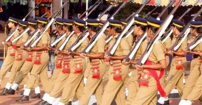 പൊലീസ് ഉദ്യോഗസ്ഥനല്ല, ഇനി സേനാംഗം; പ്രതിജ്ഞയിലെ ലിംഗവിവേചനം അവസാനിപ്പിച്ച് കേരള പൊലീസ്