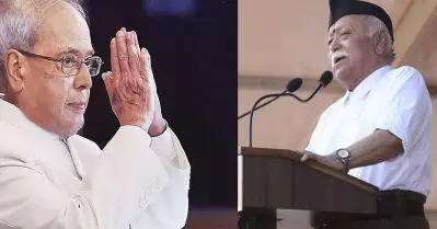 ‘ആർ.എസ്.എസ് ഗോത്രവർഗക്കാരെ മതപരിവർത്തനം ചെയ്തില്ലായിരുന്നുവെങ്കിൽ അവർ ദേശവിരുദ്ധരായി മാറുമായിരുന്നുവെന്ന് പ്രണബ് മുഖർജി പറഞ്ഞു: അവകാശവാദവുമായി മോഹൻ ഭഗവത്