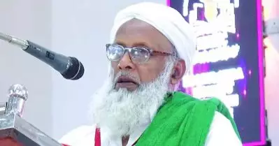 അന്യസ്ത്രീയും പുരുഷനും തമ്മില്‍ കണ്ടാസ്വദിക്കുന്നത് കണ്ണുകൊണ്ടുള്ള വ്യഭിചാരം: എം.ടി. അബ്ദുല്ല മുസ്‌ലിയാർ