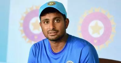 എല്ലാവര്‍ക്കും ഇത് മുന്നറിയിപ്പ്; സൂപ്പര്‍താരത്തെ പ്രശംസിച്ച് അമ്പാട്ടി റായിഡു