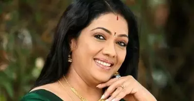 പ്രായത്തിനനുസരിച്ചുള്ള കഥാപാത്രങ്ങൾ ചെയ്യാൻ മടിക്കാത്ത നടി; പണത്തേക്കാൾ പ്രധാനം കഥാപാത്രം