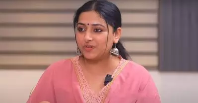 കണ്ട അഞ്ച് മിനിറ്റിനുള്ളില്‍ ആ നടിയും ഞാനും തോളില്‍ കയ്യിട്ട് നടക്കാന്‍ തുടങ്ങി; എന്റെ ബെസ്റ്റ് ഫ്രണ്ടാണിപ്പോള്‍: അനു സിത്താര