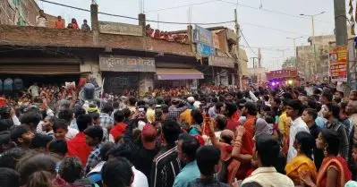 ശിവരാത്രി ആഘോഷങ്ങൾക്ക് പിന്നാലെ ബീഹാറിൽ ക്ഷേത്രത്തിൽ വിഗ്രഹങ്ങൾ നശിപ്പിച്ച നിലയിൽ കണ്ടെത്തി; പിന്നാലെ സംഘർഷാവസ്ഥ