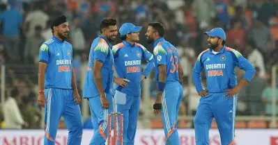 ഇന്ത്യയ്ക്ക് ഇരട്ടത്തിരിച്ചടി; താരത്തിന്റെ പരിക്ക് ഗുരുതരമാണെന്ന് റിപ്പോര്‍ട്ട്!