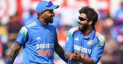 പേസ് മാസ്റ്റര്‍ ആന്‍ഡേഴ്‌സനെയും വെട്ടി ഇന്ത്യന്‍ പുലി; റെക്കോഡ് കുതിപ്പില്‍ സര്‍ ജഡേജ!