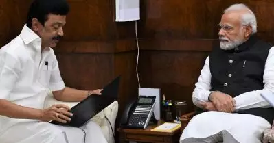 ഹിന്ദി കേന്ദ്രസർക്കാരിന്റെ മുഖംമൂടിയും സംസ്‌കൃതം മറഞ്ഞിരിക്കുന്ന മുഖവുമാണ്: സ്റ്റാലിൻ