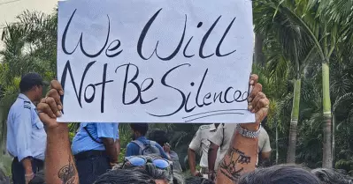 നേപ്പാളി വിദ്യാര്‍ത്ഥിയുടെ ആത്മഹത്യ; ജീവനക്കാരുടെ അധിക്ഷേപത്തിന് പിന്നാലെ 159 നേപ്പാളി വിദ്യാര്‍ത്ഥികള്‍ നാട്ടിലേക്ക് മടങ്ങി