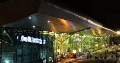 നാടുകടത്തപ്പെട്ട അനധികൃത ഇന്ത്യൻ കുടിയേറ്റക്കാരുമായുള്ള രണ്ടാമത്തെ സൈനിക വിമാനം അമൃത്സറിൽ എത്തി