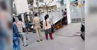 ശവസംസ്‌കാരം നടത്താൻ പണമില്ല; സഹോദരിമാർ അമ്മയുടെ മൃതദേഹത്തോടൊപ്പം താമസിച്ചത് എട്ട് ദിവസം