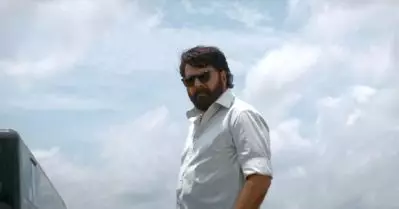 പ്രശ്‌നക്കാരനാണോന്ന് ചോദിച്ചാല്‍….? എതിരെ ആര് വന്നാലും തീര്‍ക്കുമെന്നുറപ്പിച്ച് ബസൂക്ക ട്രെയ്‌ലര്‍