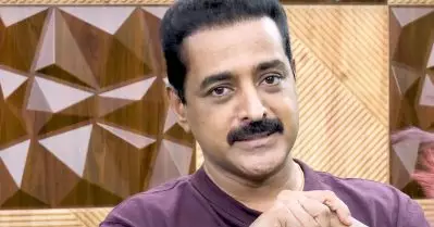 അഭിനയത്തോടുള്ള അടങ്ങാത്ത ആഗ്രഹം; അതിന്റെ പരിണിത ഫലം ആ സൂപ്പര്‍സ്റ്റാറിലൂടെ മലയാളികള്‍ കാണുന്നു: കിഷോര്‍ സത്യ