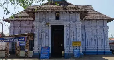 കഴകം നിയമനം പാരമ്പര്യാവകാശമെന്ന വാദം തള്ളി കോടതി; അനുരാഗിന്റെ നിയമനവുമായി മുന്നോട്ട് പോകാം